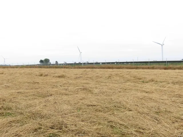 $165,000 | 425 South 1200 Street, Parker City, IN 47368