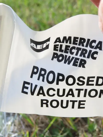 $165,000 | 425 South 1200 Street, Parker City, IN 47368