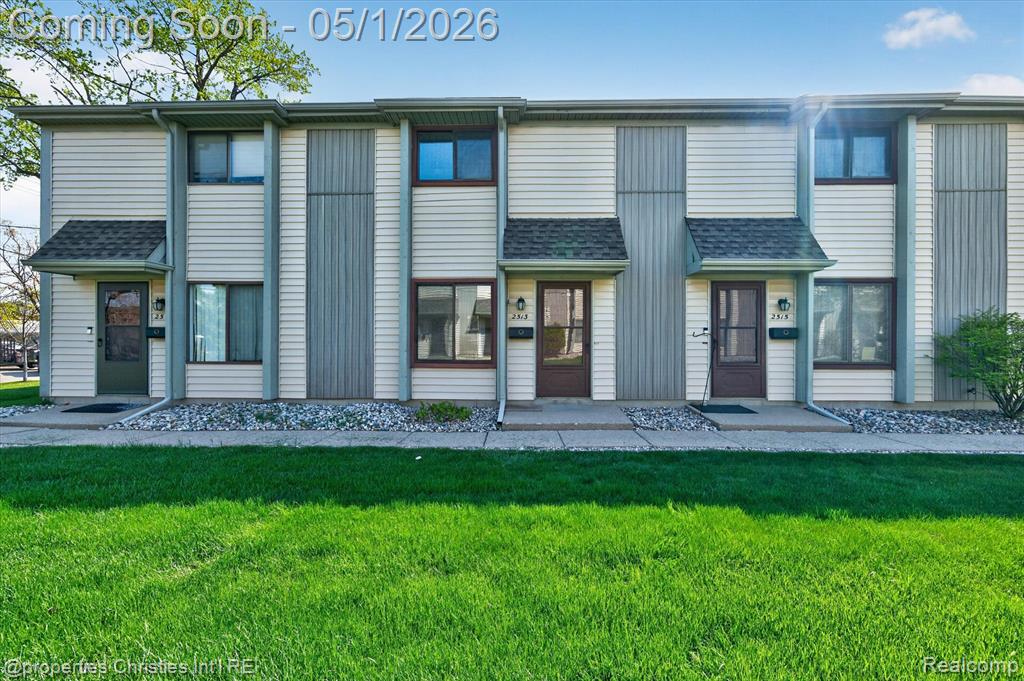 2513 Samoset Road Royal Oak, MI 48073 - Photo 3 of 40