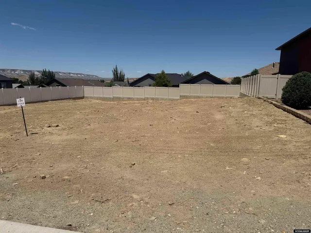 $88,000 | 1525 Edgar Street, Rock Springs, WY 82901