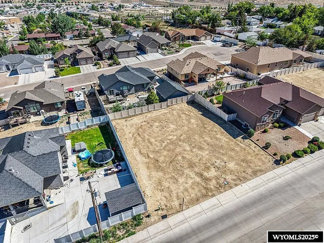 $88,000 | 1525 Edgar Street, Rock Springs, WY 82901