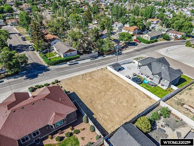 $88,000 | 1525 Edgar Street, Rock Springs, WY 82901