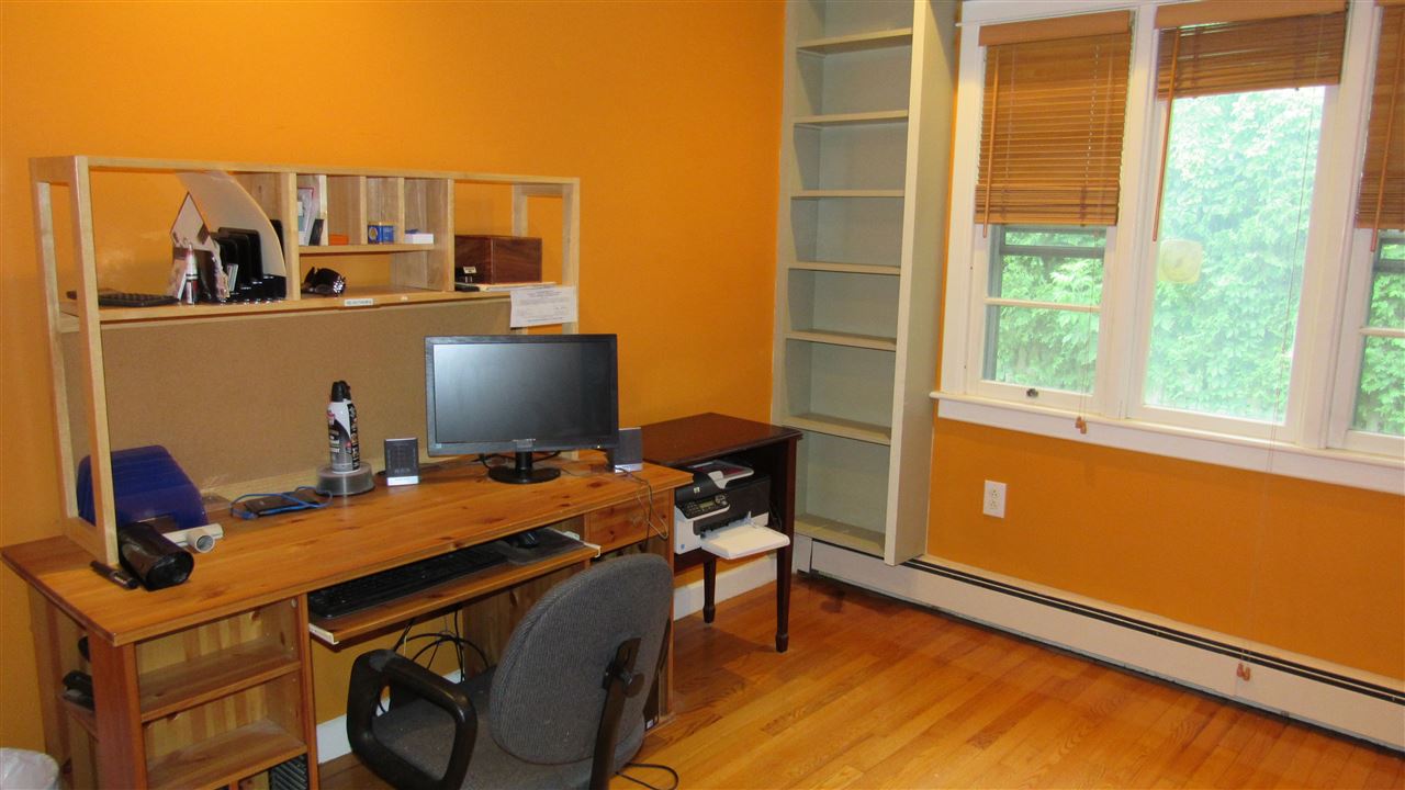 6 Chipman Heights Middlebury, VT 05753 - Photo 22 of 32 Gallery Image 22