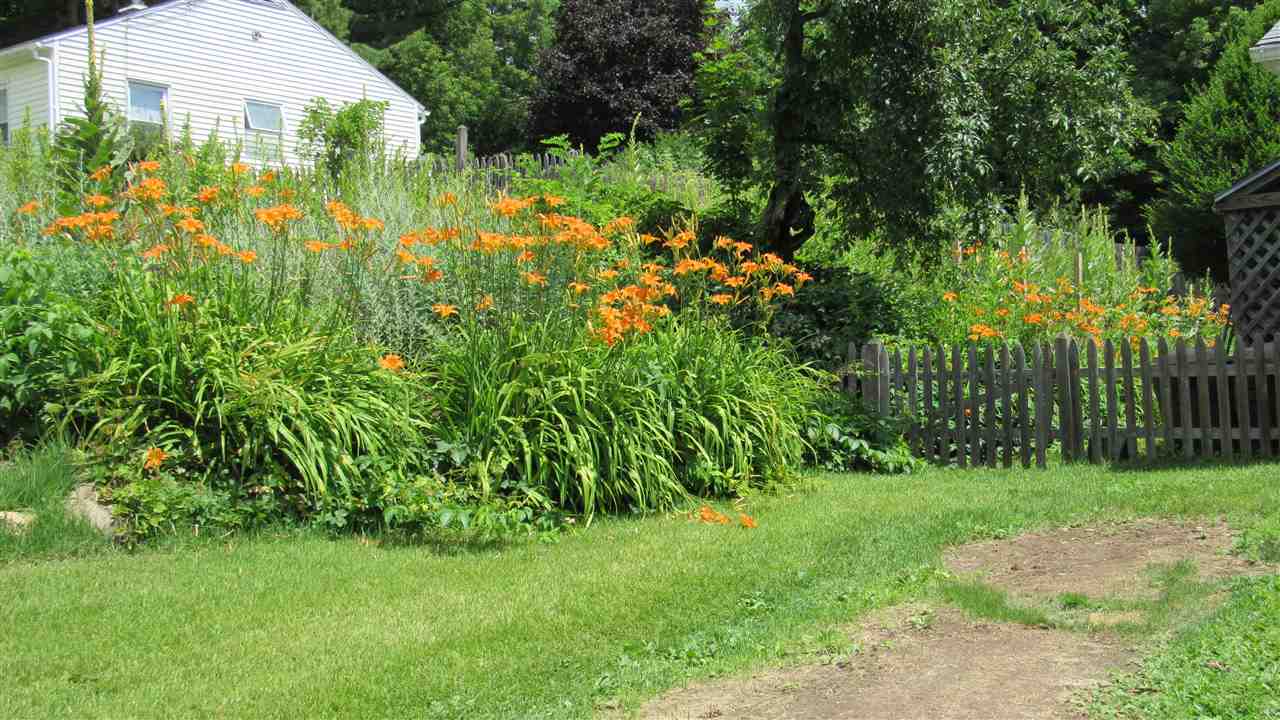 6 Chipman Heights Middlebury, VT 05753 - Photo 26 of 32 Gallery Image 26