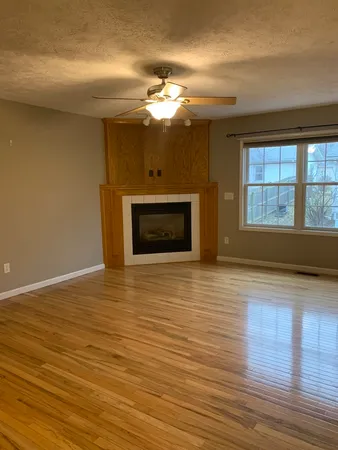 $2,150 | 1116 Doral Drive, Bloomington, IL 61701