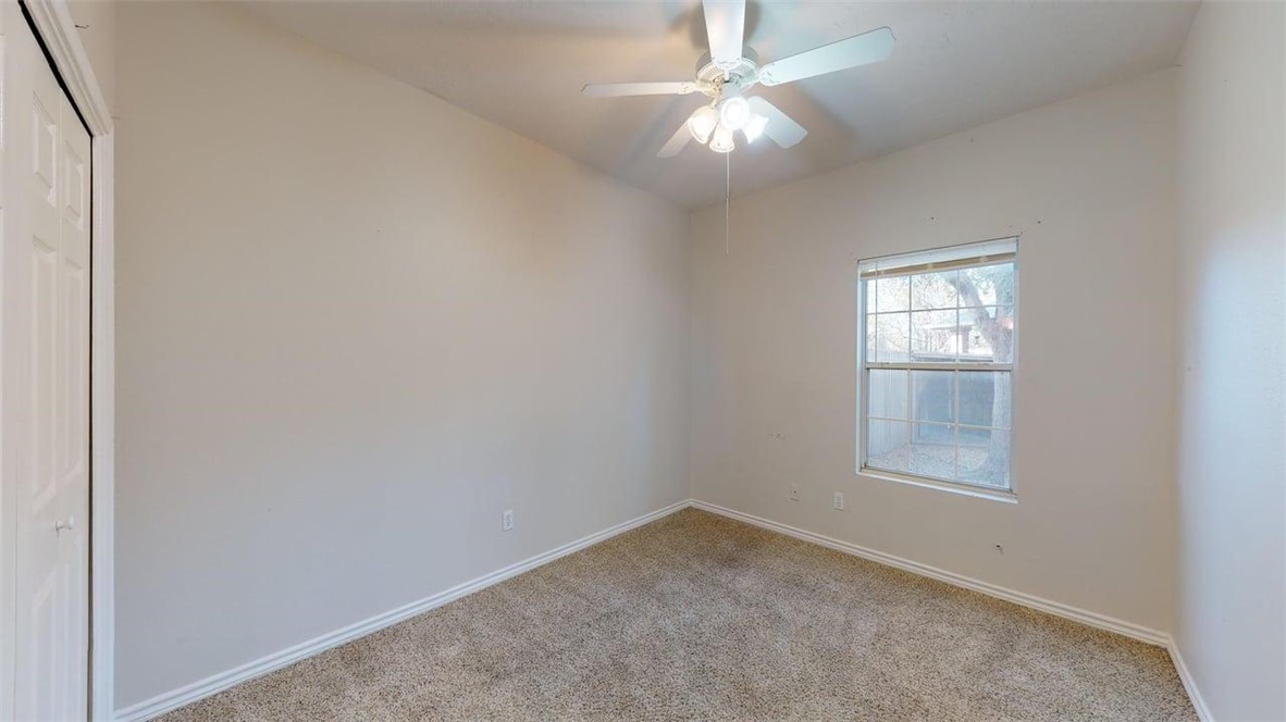 1500 Maglothin Court Bryan, TX 77802 - Photo 14 of 35