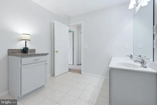 $419,900 | 505 North Burberry Lane, Mount Wolf, PA 17347