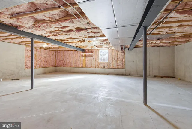 $419,900 | 505 North Burberry Lane, Mount Wolf, PA 17347