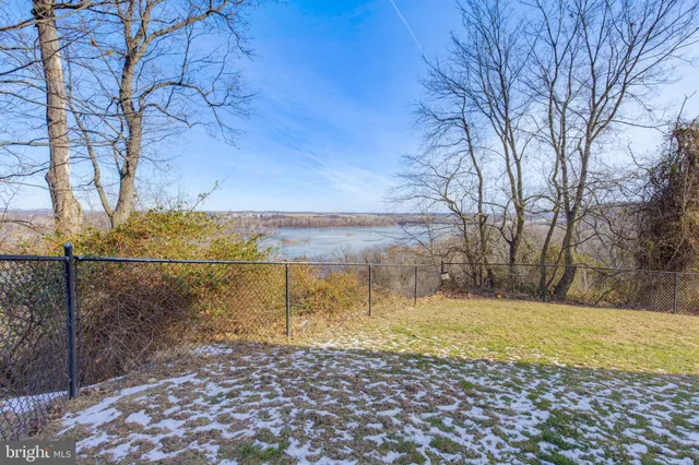 $419,900 | 505 North Burberry Lane, Mount Wolf, PA 17347