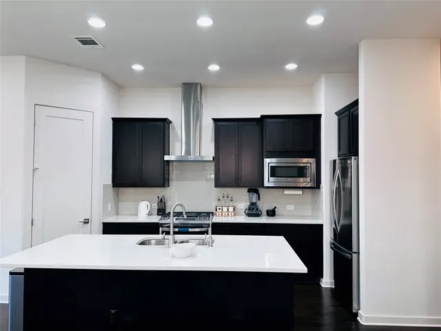 $2,795 | 1336 Westborough Lane, Leander, TX 78641