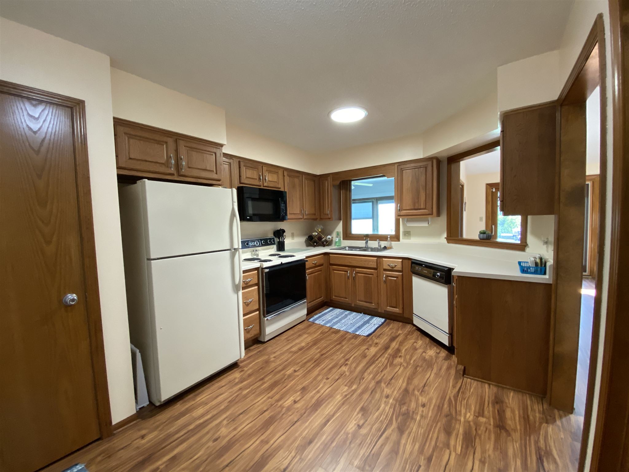 4702 Crystal Ridge Cove Fort Wayne, IN 46835 - Photo 10 of 25
