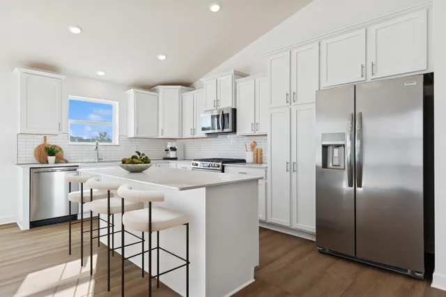 $552,080 | 10871 Hemingway Avenue South, Cottage Grove, MN 55016