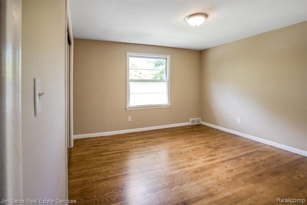 937 Pemberton Road Grosse Pointe Park, MI 48230 - Photo 14 of 23