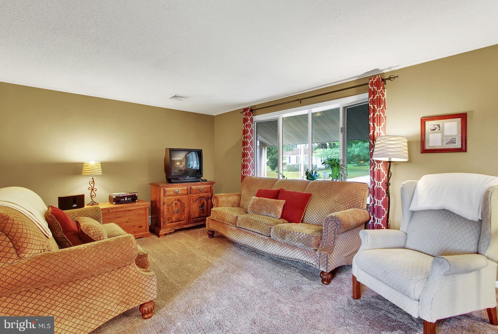 3443 Druck Valley Road York, PA 17406 - Photo 2 of 25 Gallery Image 2