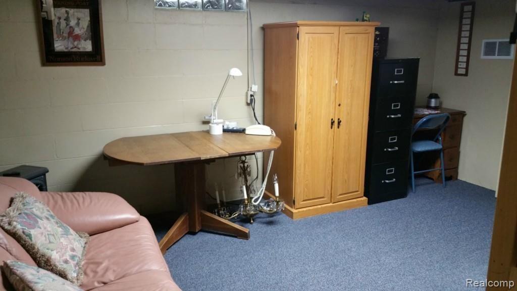 7633 West Gates Street Romeo, MI 48065 - Photo 25 of 40 basement office.jpg