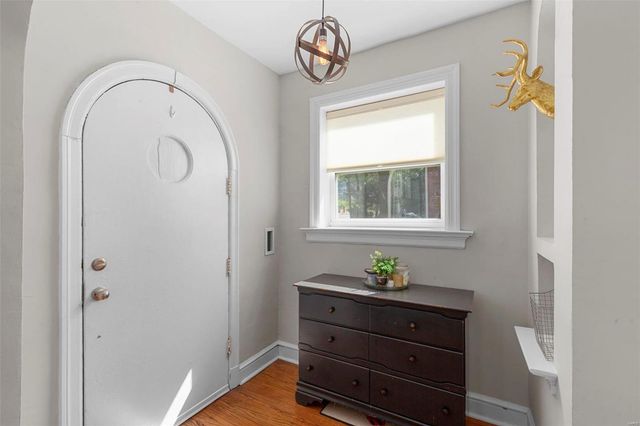 $385,000 | 7916 Dale Avenue, Richmond Heights, MO 63117