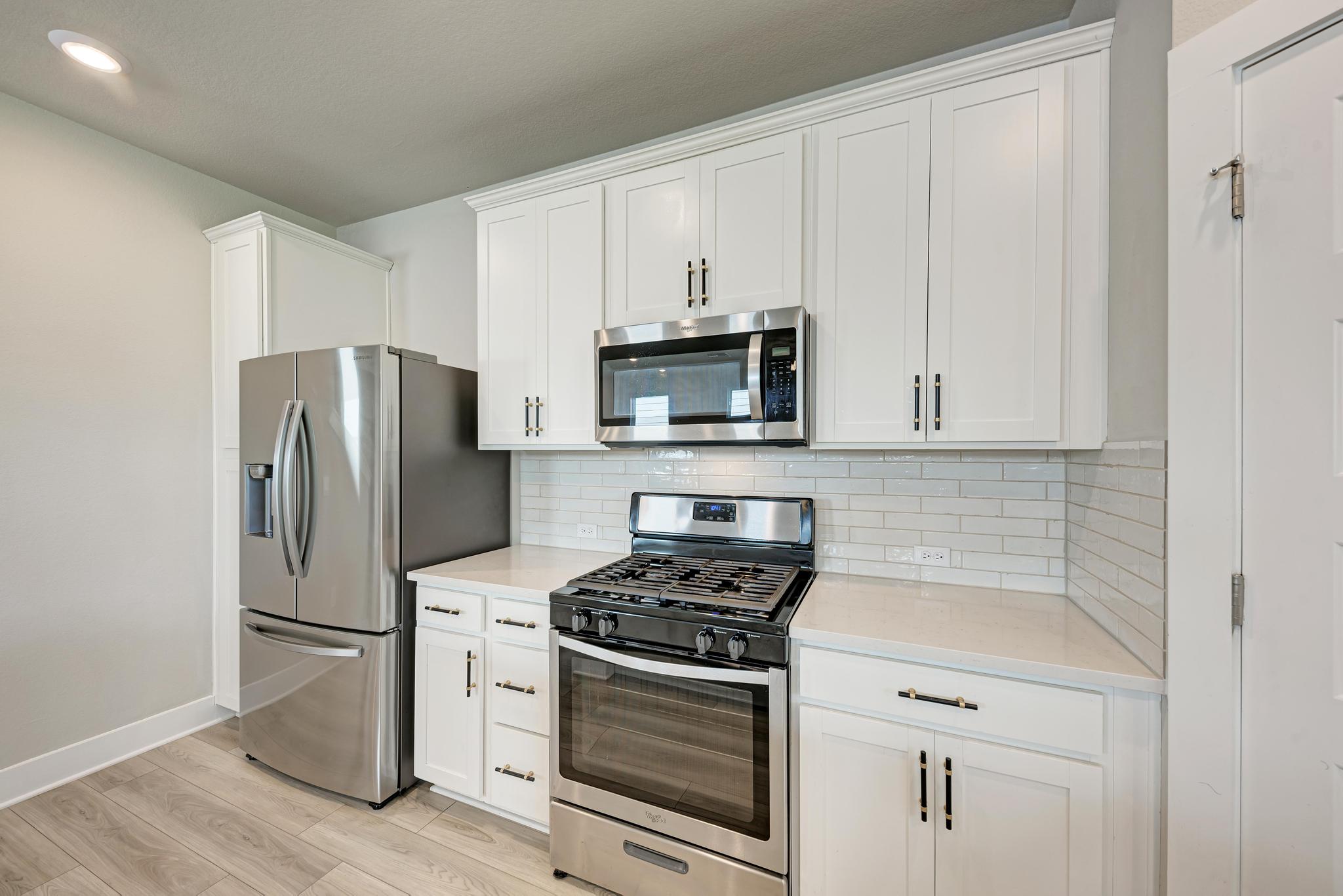 7203 Travertine Spring Drive Austin, TX 78744 - Photo 19 of 38