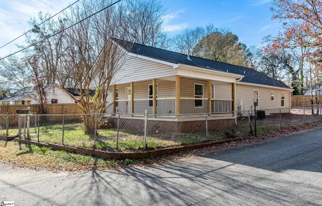 $309,900 | 311 Austin Street, Greer, SC 29651