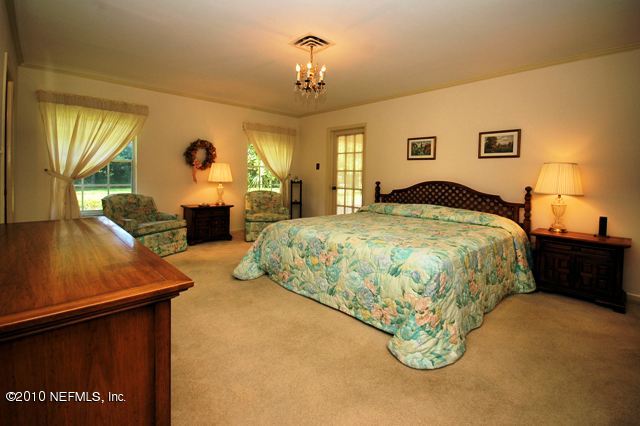 8184 Hollyridge Road Jacksonville, FL 32256 - Photo 11 of 18 Master Suite