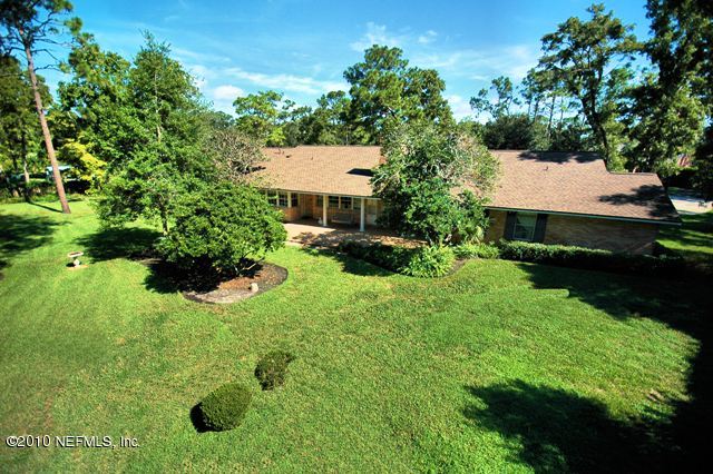 8184 Hollyridge Road Jacksonville, FL 32256 - Photo 18 of 18 Exterior Rear Elevated