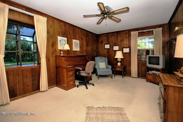 8184 Hollyridge Road Jacksonville, FL 32256 - Photo 10 of 18 Office