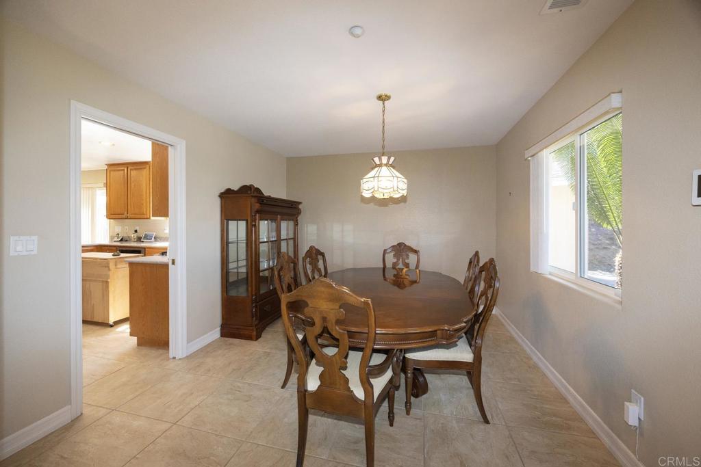 3630 Blue Bird Canyon Road Vista, CA 92084 - Photo 10 of 31 Formal Dining