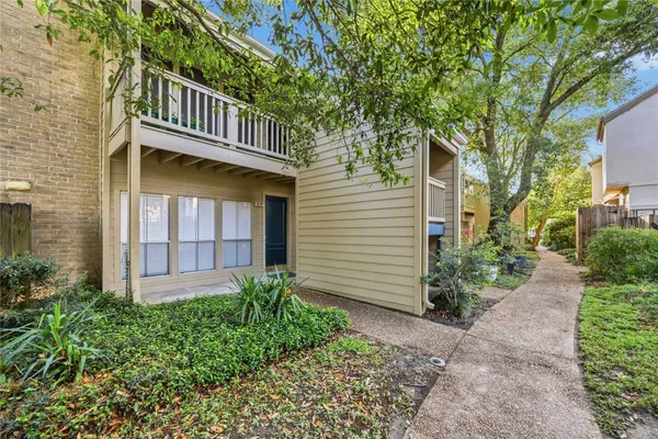 $115,000 | 2100 Tanglewilde Street, Unit 531, Houston, TX 77063
