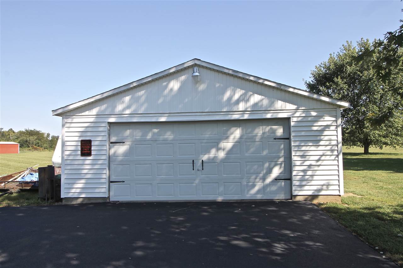 1074 Morehead Road Bowling Green, KY 42101 - Photo 30 of 32 Gallery Image 30