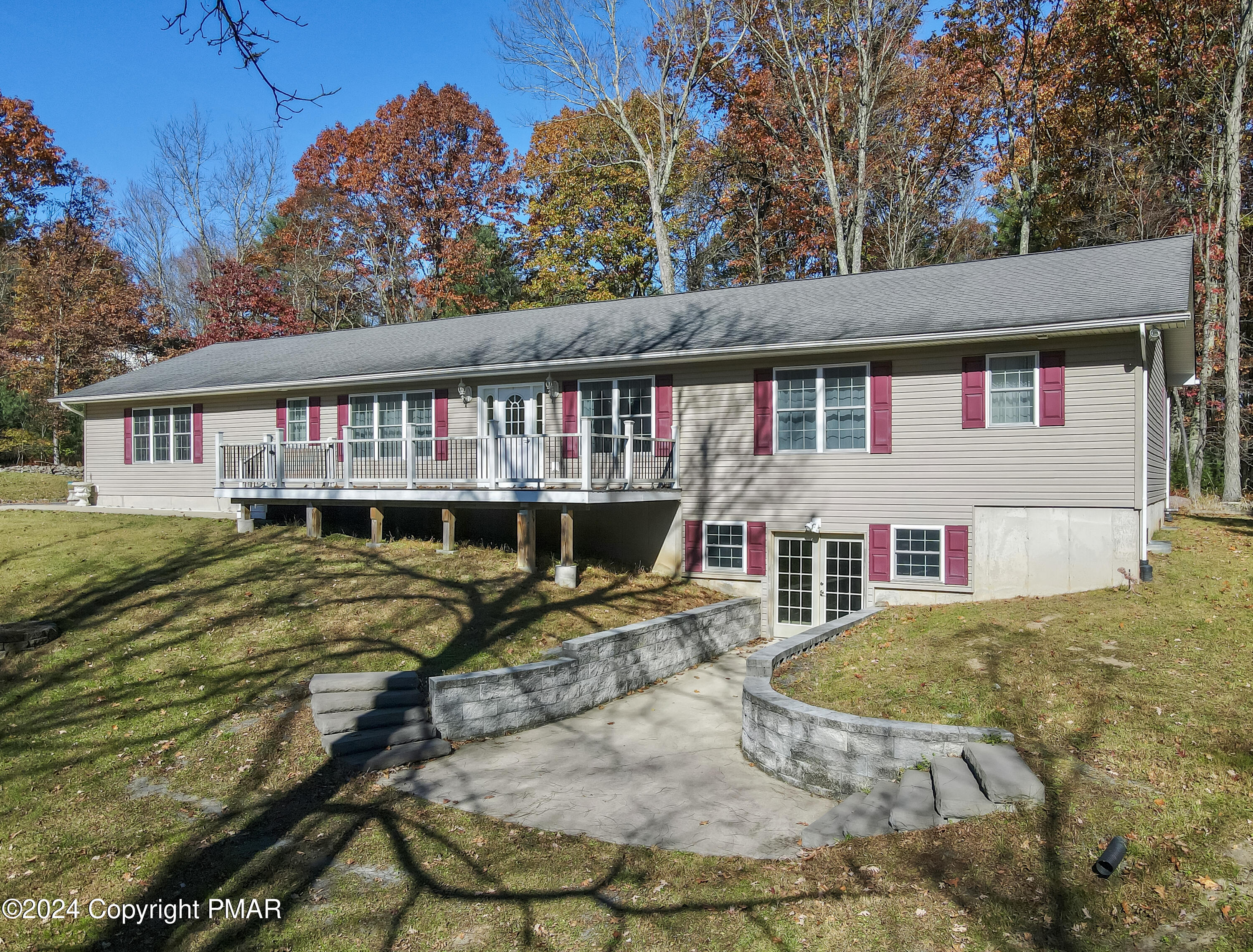 141 Spruce Woods Road Stroudsburg, PA 18360 - Photo 3 of 42 Front