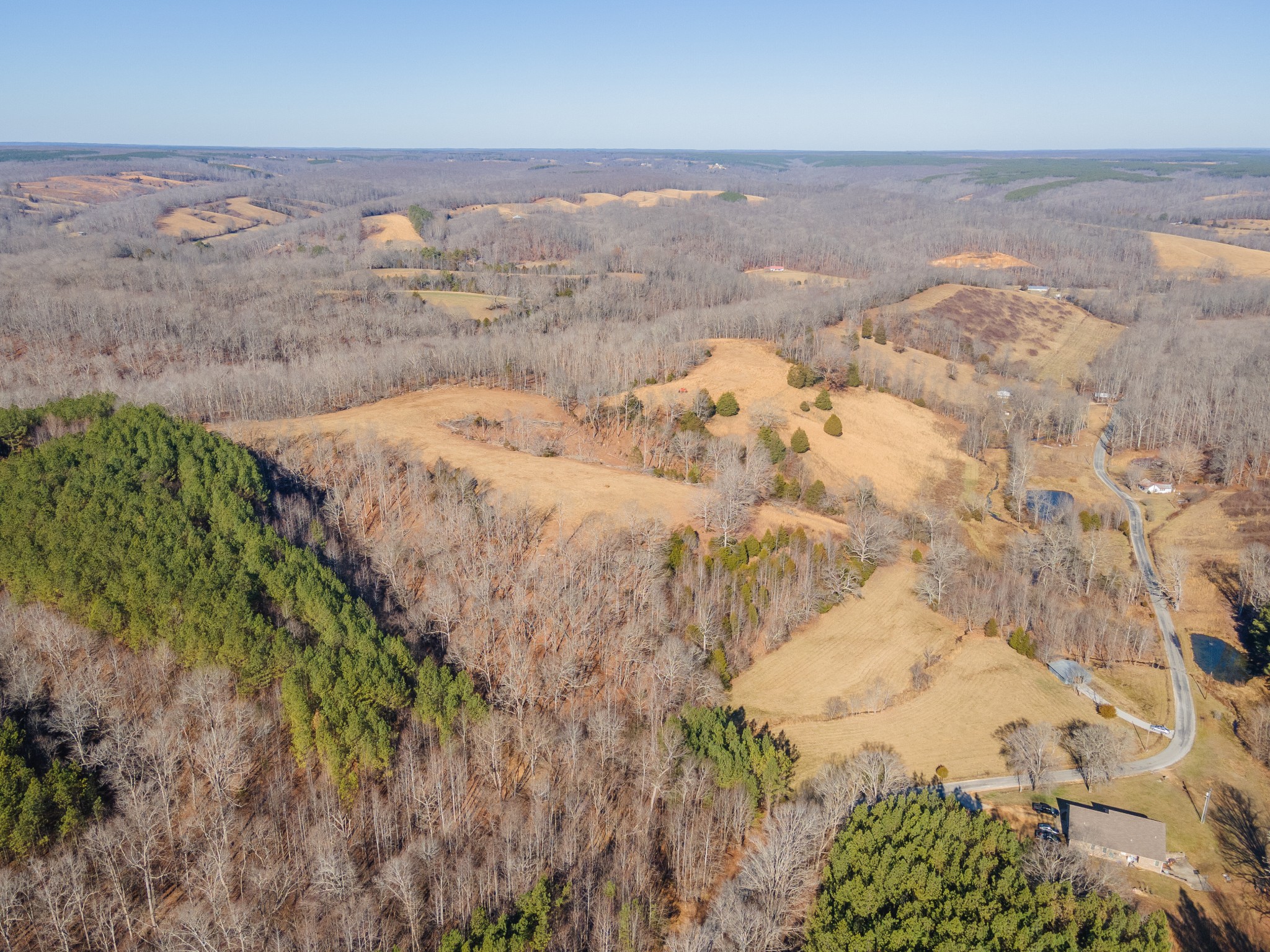 5120 Brison Road Collinwood, TN 38450 - Photo 13 of 25 a view of lake and mountain