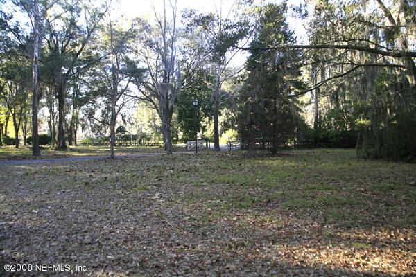 162 Holly Knowe Road Orange Park, FL 32003 - Photo 4 of 6 view from house to front gate