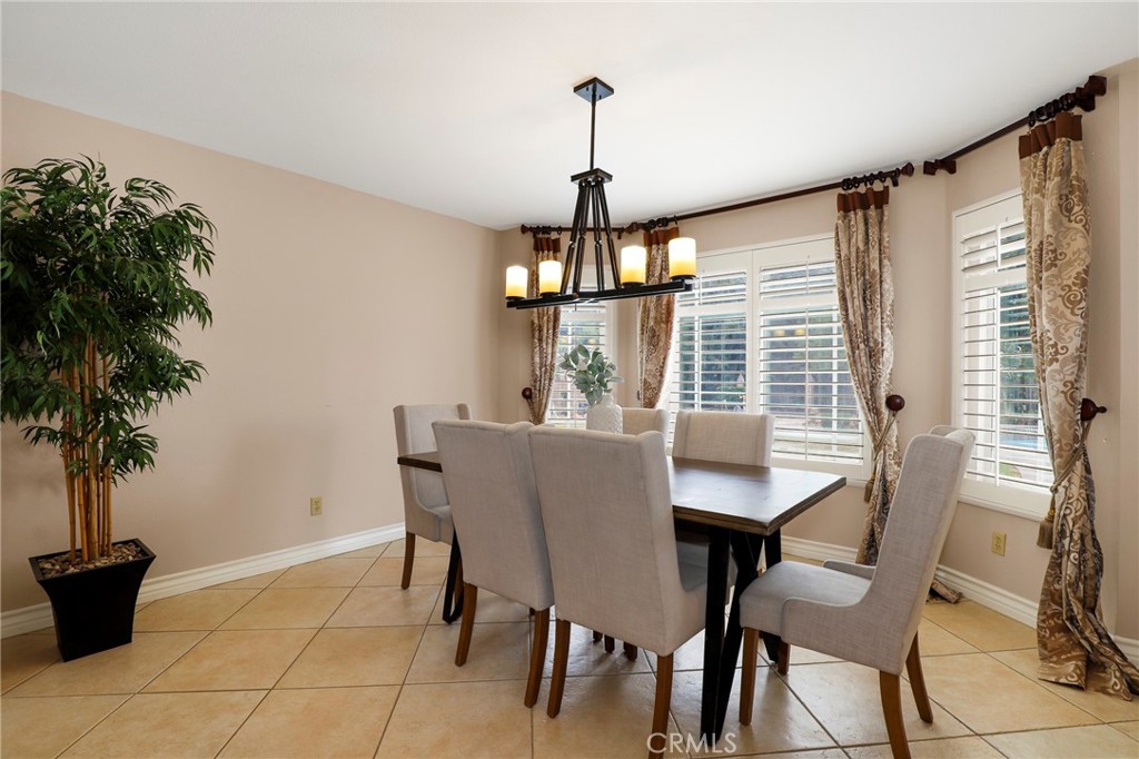 24340 Sylvan Glen Road Diamond Bar, CA 91765 - Photo 16 of 39