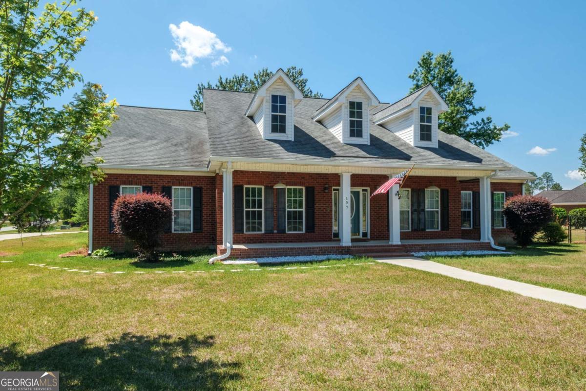 605 Patrick Way Statesboro, GA 30458 - Photo 3 of 44
