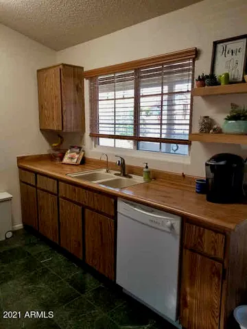 $1,500 | 7 North Fir Street, Chandler, AZ 85226