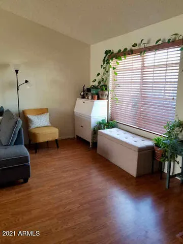 $1,500 | 7 North Fir Street, Chandler, AZ 85226