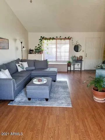 $1,500 | 7 North Fir Street, Chandler, AZ 85226