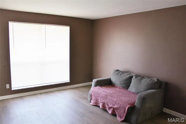 $406,000 | 10940 Margatehall Drive, Unit 14, Bridgeton, MO 63044