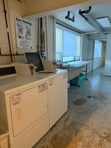 $2,900 | 1710 Dempster Street, Unit A, Park Ridge, IL 60068