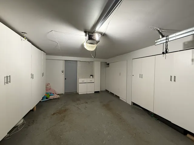 $2,900 | 1710 Dempster Street, Unit A, Park Ridge, IL 60068