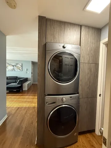 $2,900 | 1710 Dempster Street, Unit A, Park Ridge, IL 60068