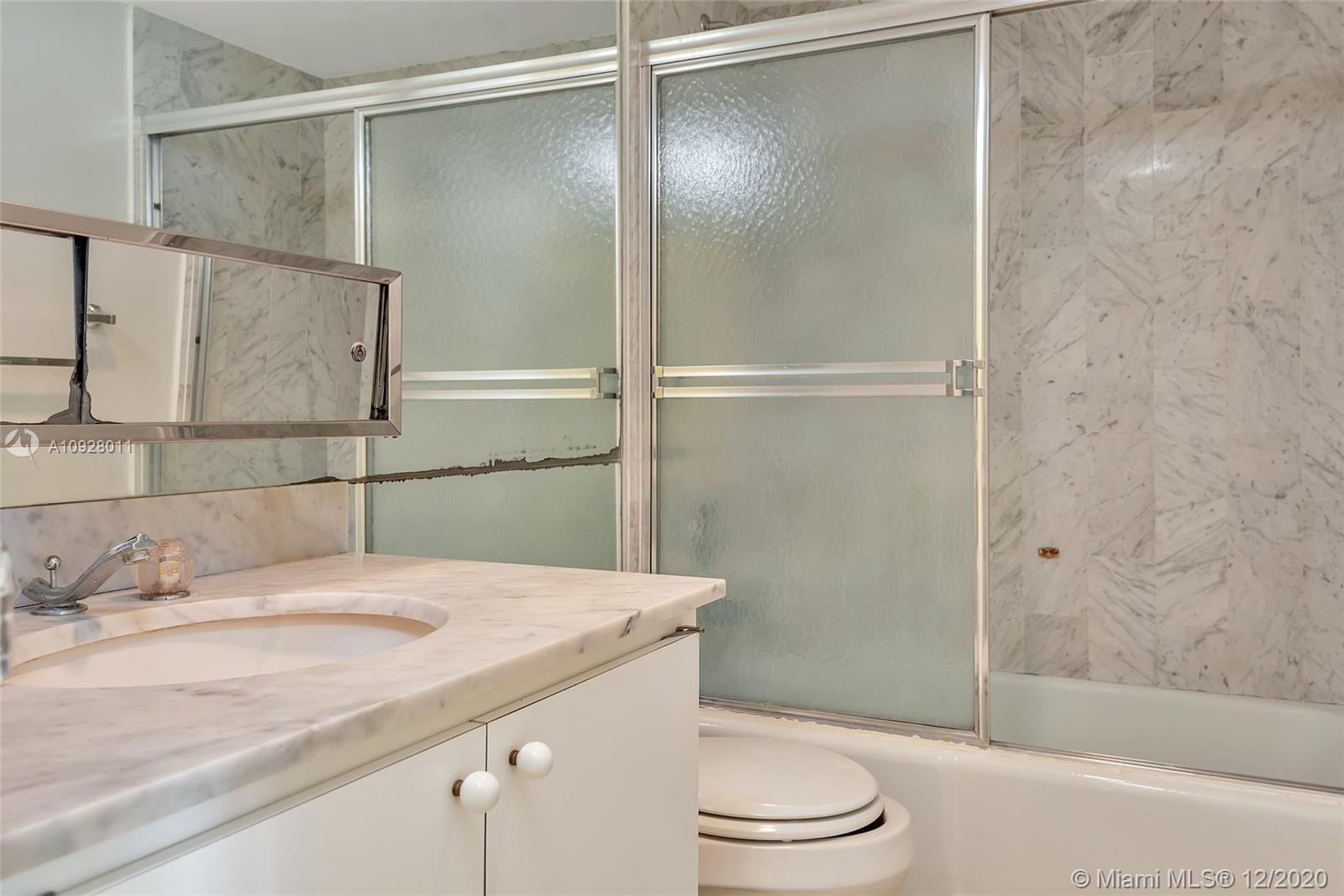 600 Grapetree Drive, Unit 11AS Key Biscayne, FL 33149 - Photo 17 of 38