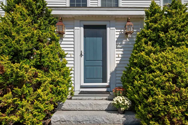 $485,000 | 35 Gatchell Way, Unit B, Epping, NH 03042