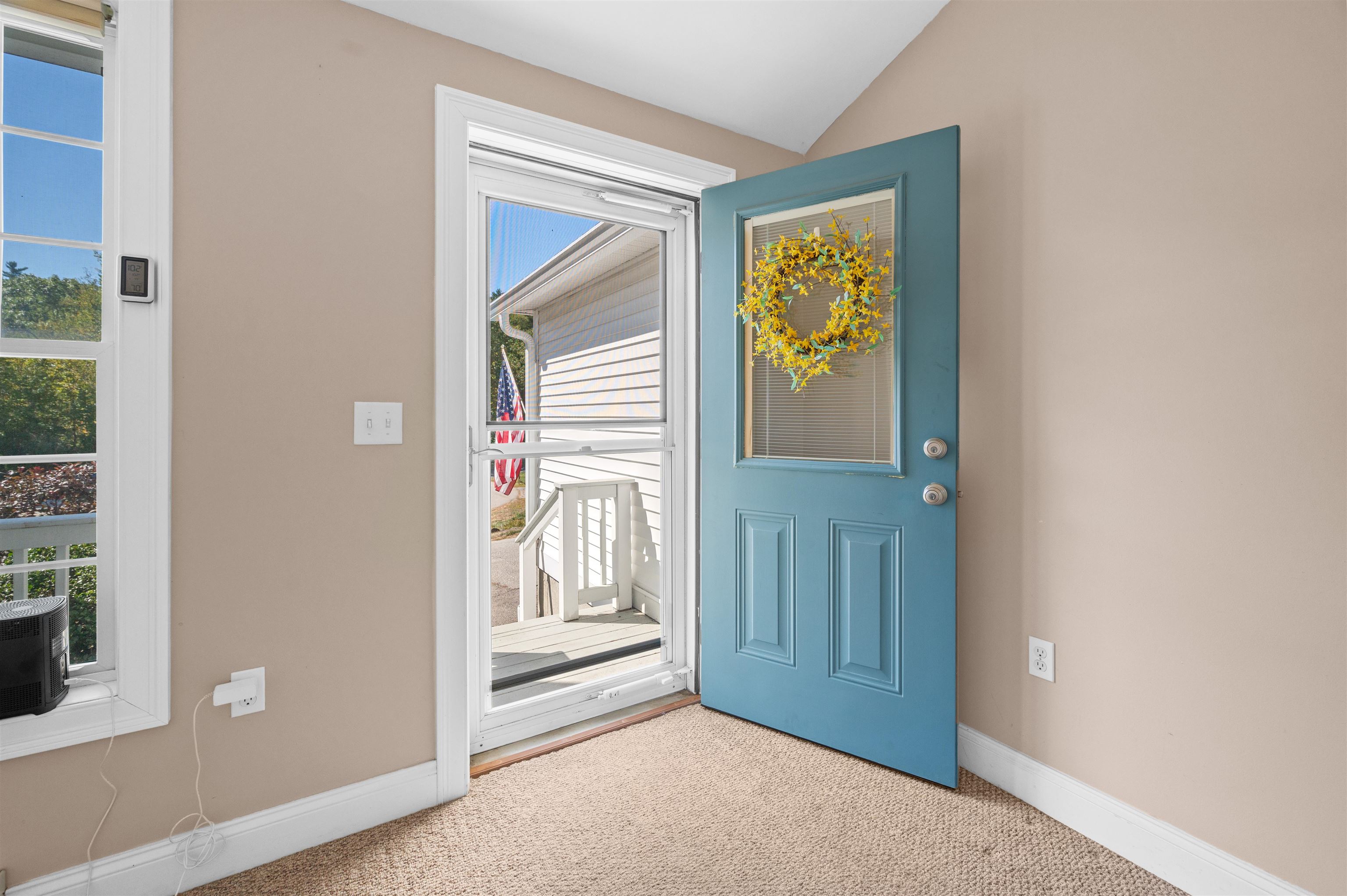 35 Gatchell Way, Unit B Epping, NH 03042 - Photo 6 of 51