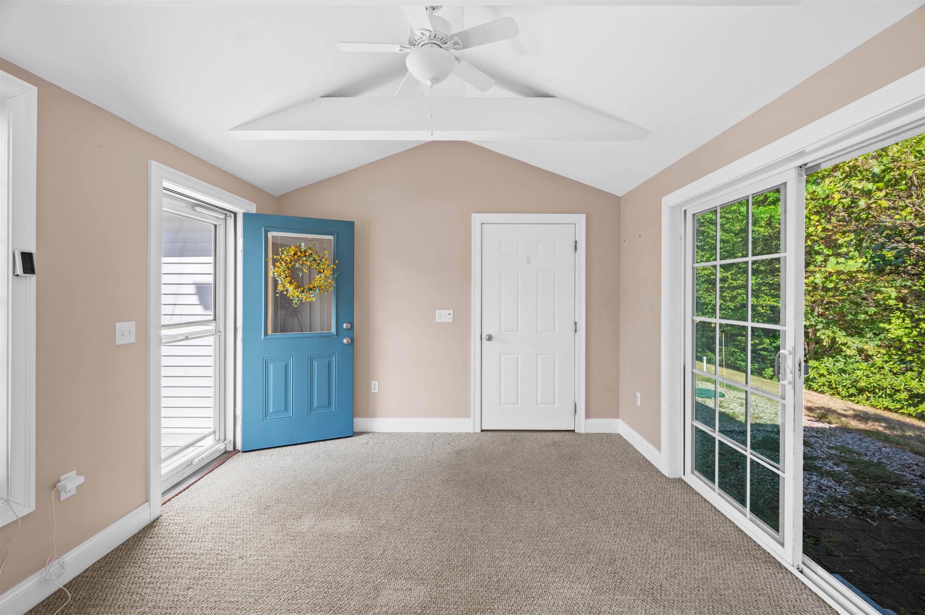 35 Gatchell Way, Unit B Epping, NH 03042 - Photo 7 of 51