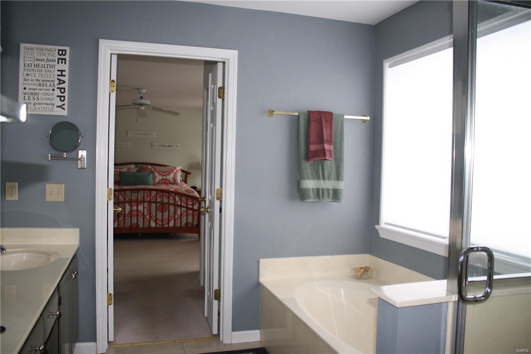 604 Highland Glen Drive Ballwin, MO 63021 - Photo 14 of 25