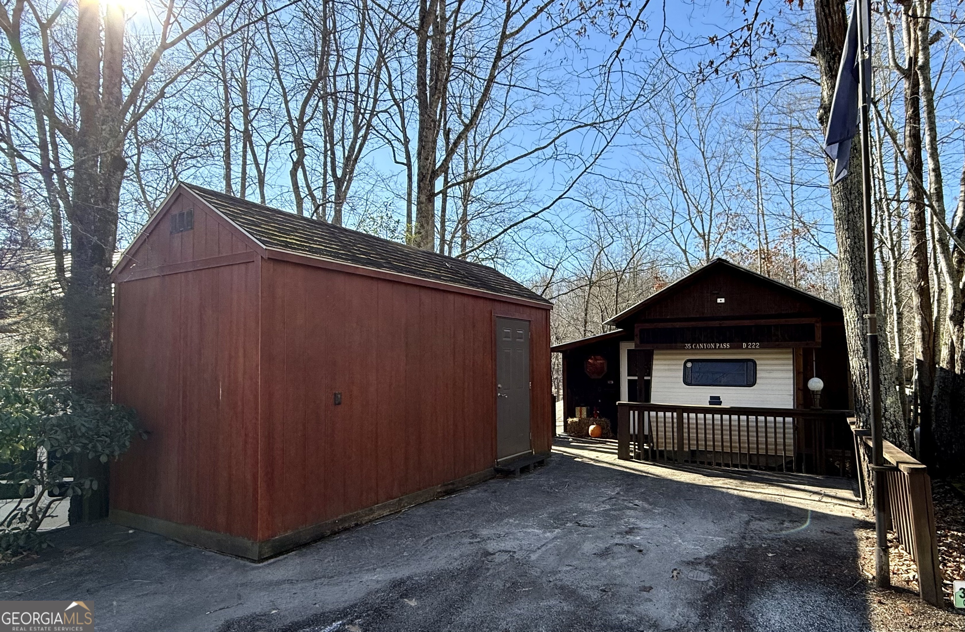 35 Canyon Pass Cleveland, GA 30528 - Photo 2 of 25