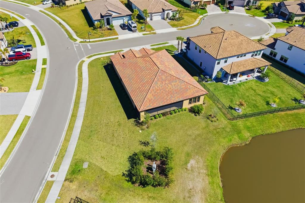 8217 Liebton Place Parrish, FL 34219 - Photo 11 of 76