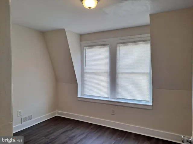 $2,800 | 1100 Green Street, Norristown, PA 19401