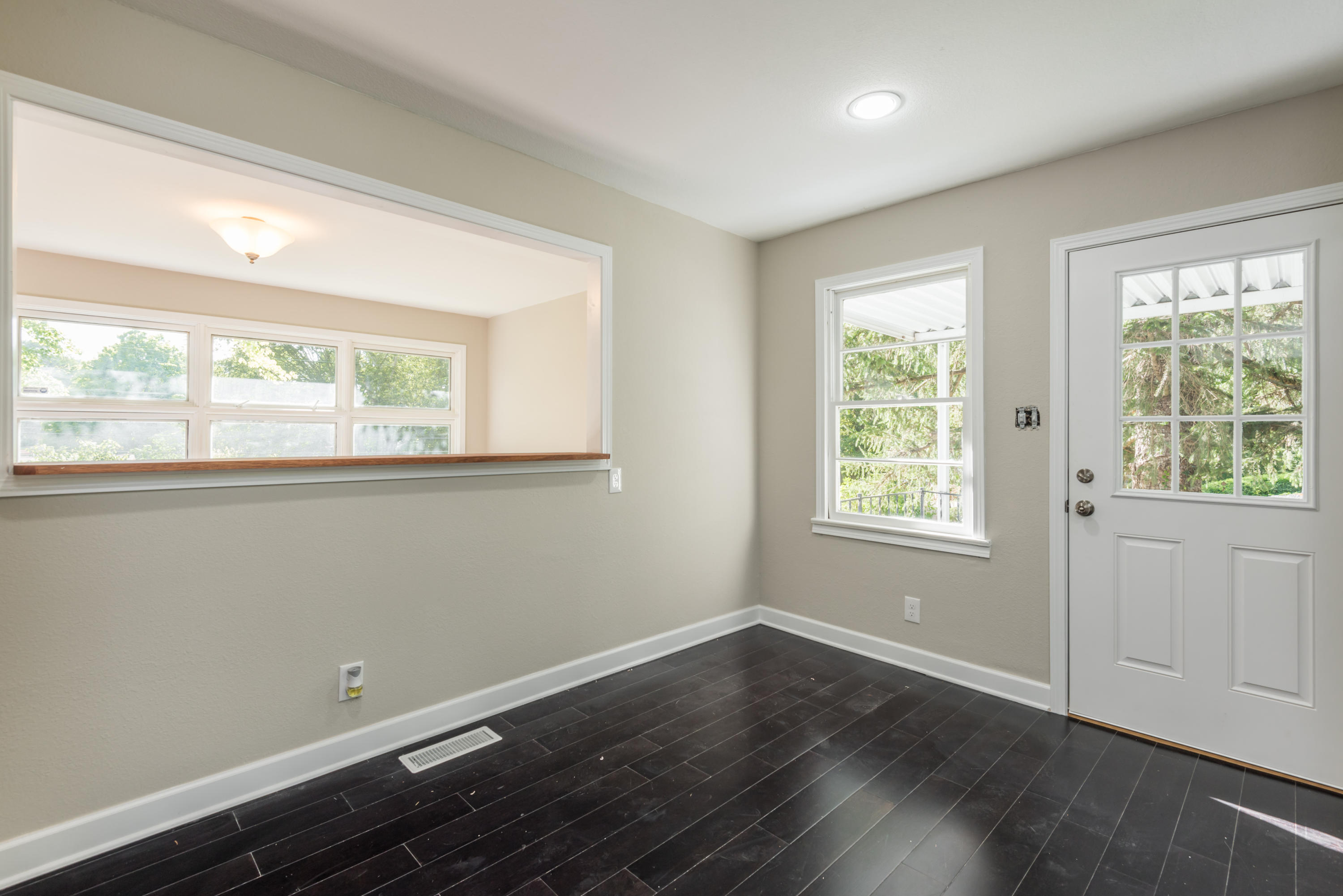 2224 Sandusky Road Knoxville, TN 37912 - Photo 14 of 28 2224SanduskyRd-10
