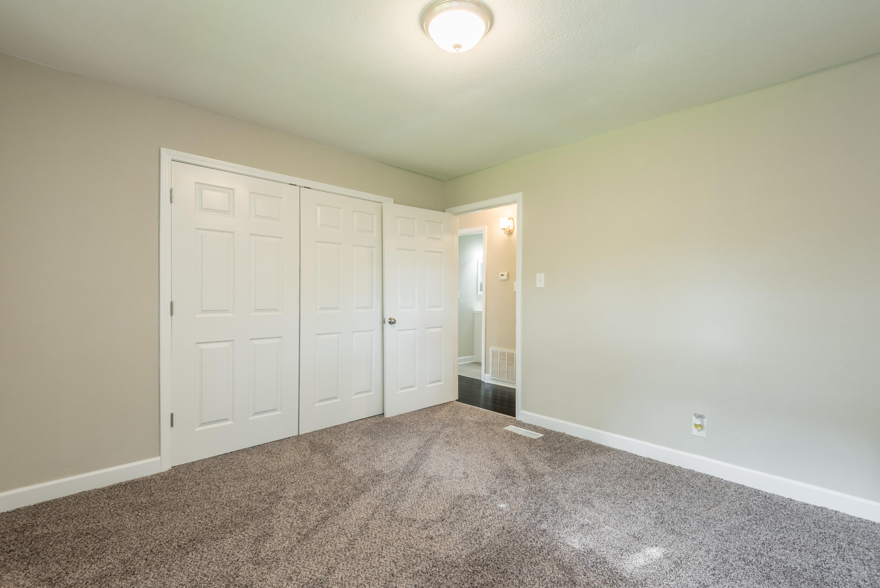 2224 Sandusky Road Knoxville, TN 37912 - Photo 22 of 28 2224SanduskyRd-12